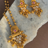 Tanishka Swarovski with Mohan maal set