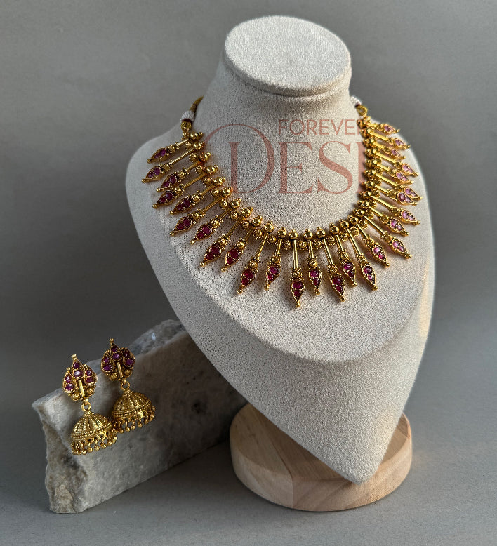 Rajatdrop Gold & Pearl Set